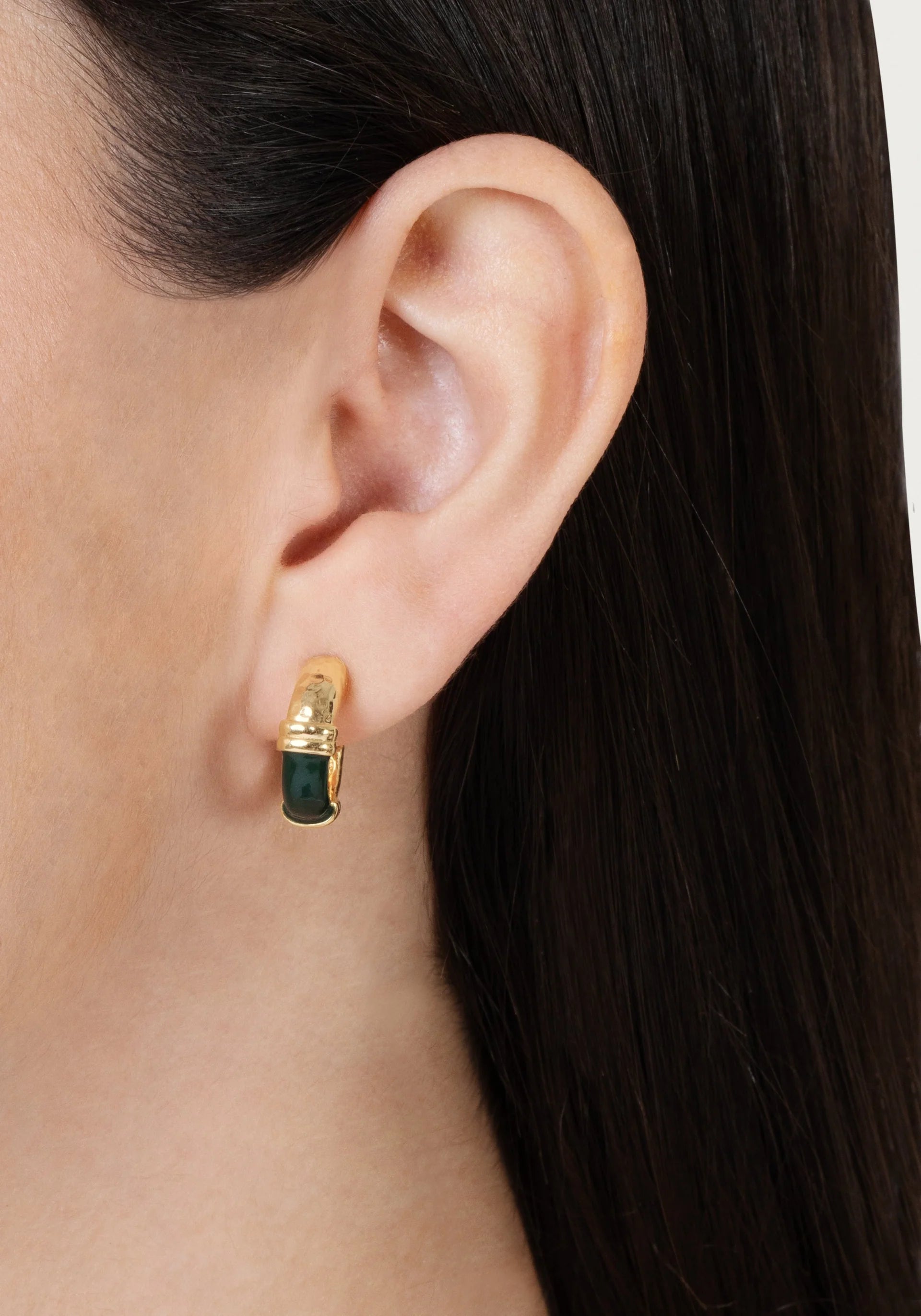 Kolczyki Półkoła Forza Czarna Emalia