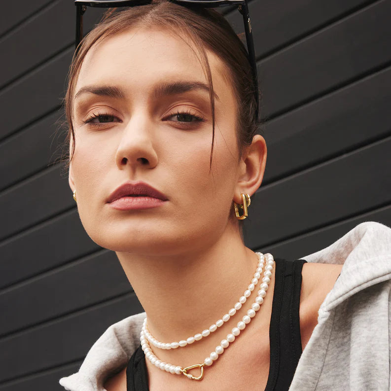 Złoty Naszyjnik Pełny Sznur Pereł Ryżowych | Reimaginer | Vivagem