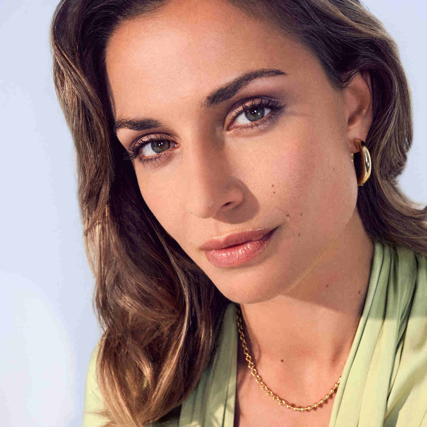 Złoty Blask w Wersji X-Grande: Kolczyki Koła Carrara, Vivagem Selection