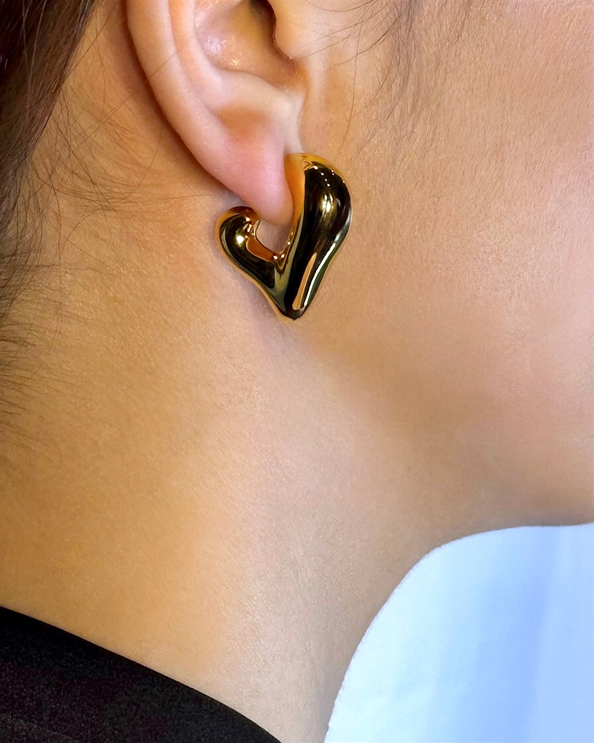 Złote Kolczyki Serca Rzeźbiarskie | Srebro 925 Pozłacane | Vivagem