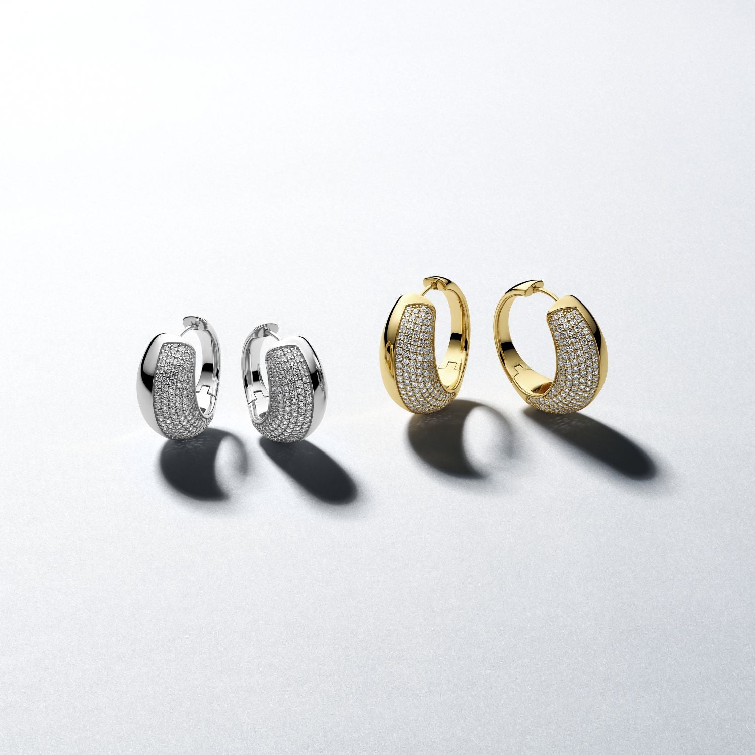 Złoty Blask Luksusu: Pozłacane Kolczyki Koła Fasano Sif Jakobs Pavé, Vivagem Selection