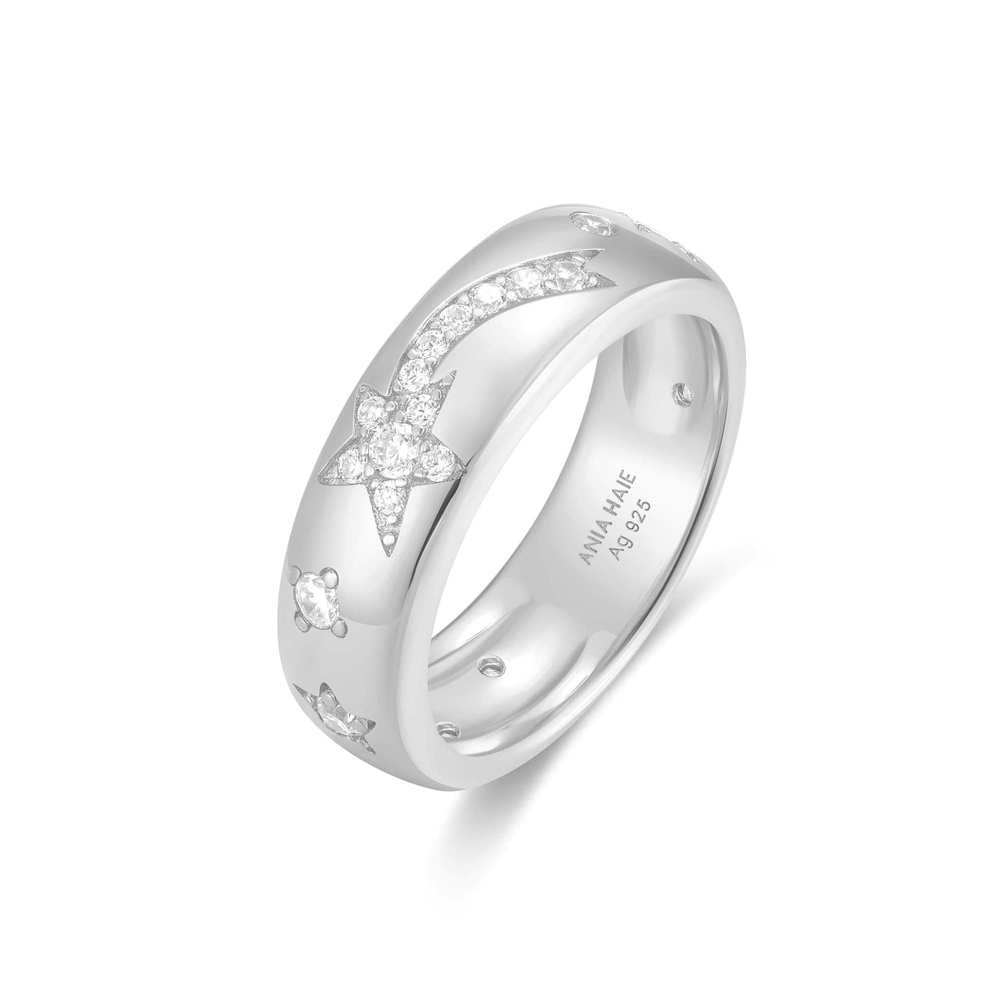 Srebrny Pierścionek Ania Haie Celestial Chunky na modelce