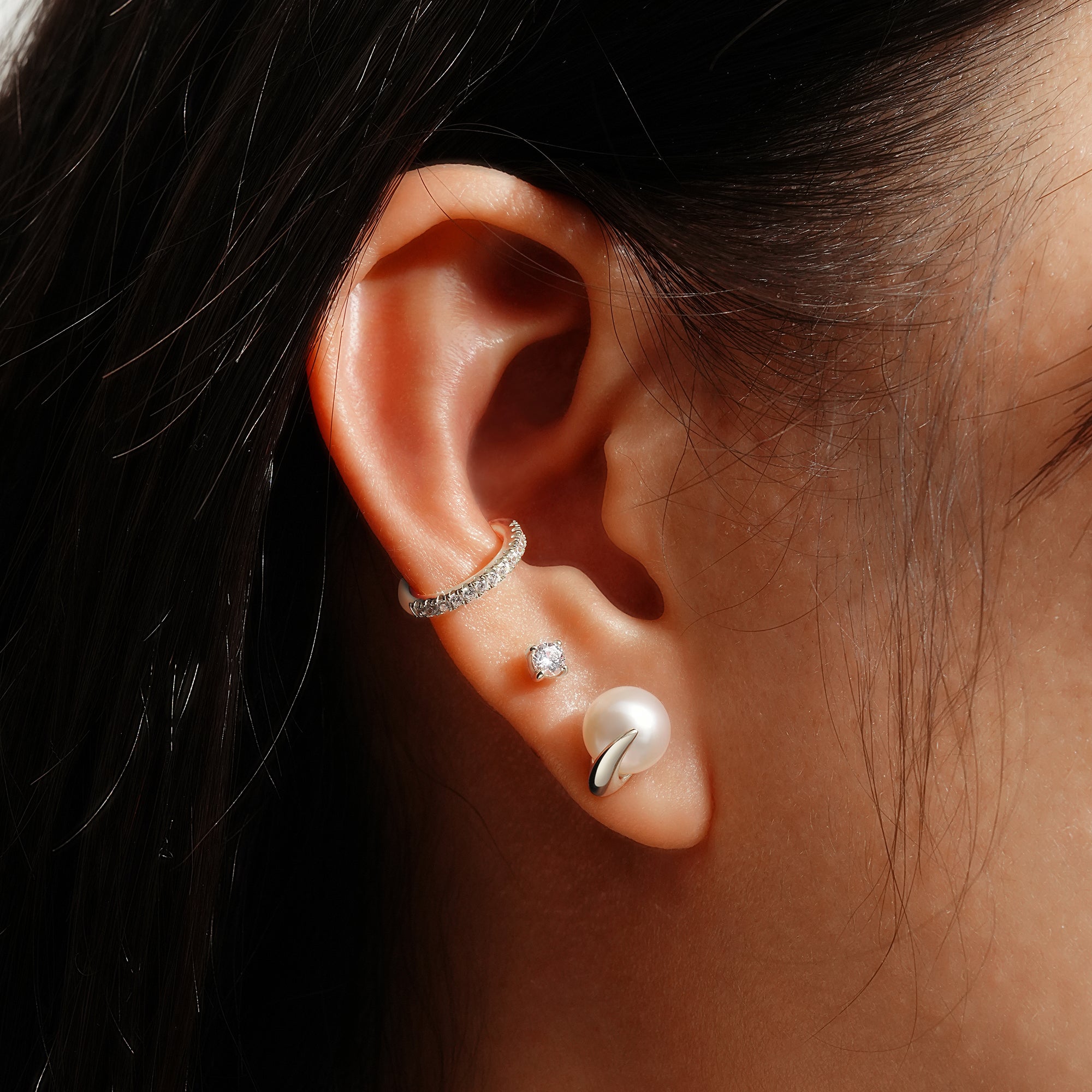 Srebrne Kolczyki Sztyfty Ania Haie Perły Claw