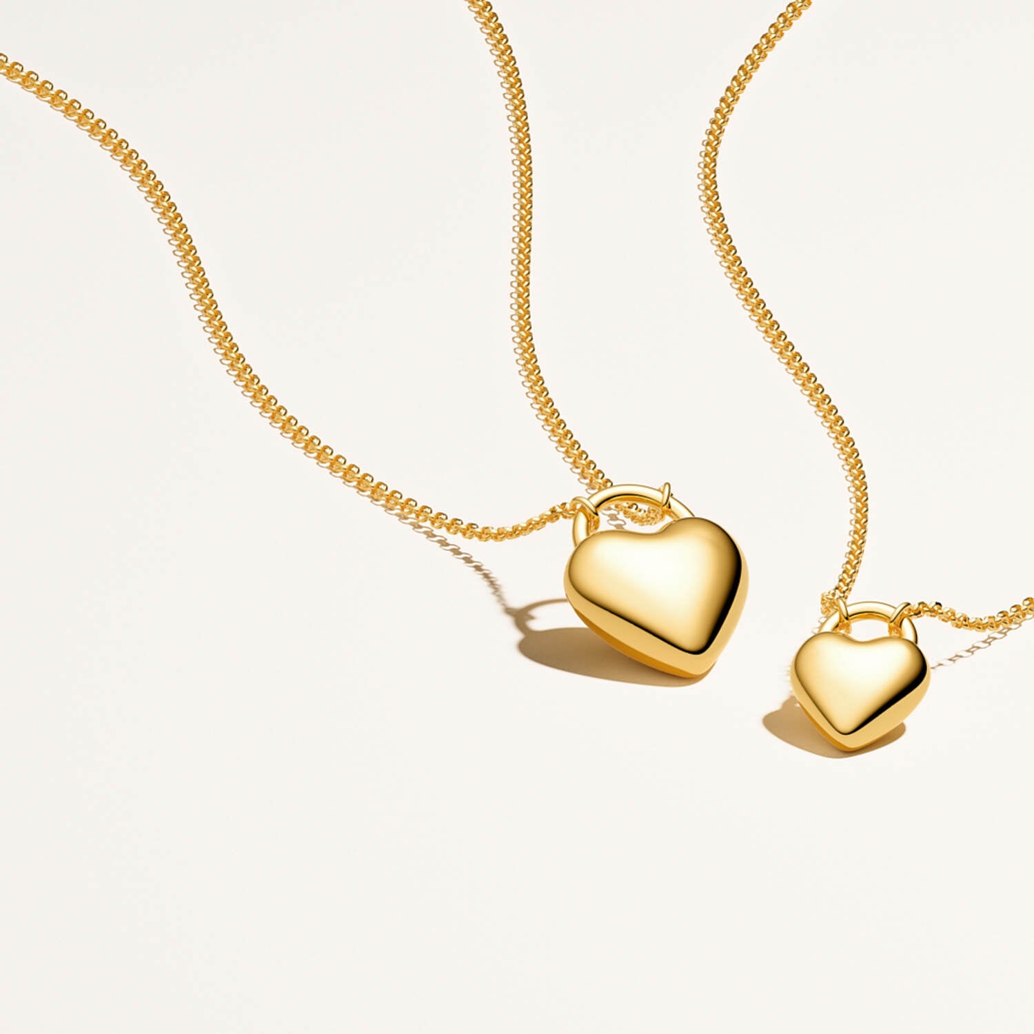 Złoty Szept Miłości: Pozłacany Naszyjnik Serduszko Julia Sif Jakobs, Vivagem Selection