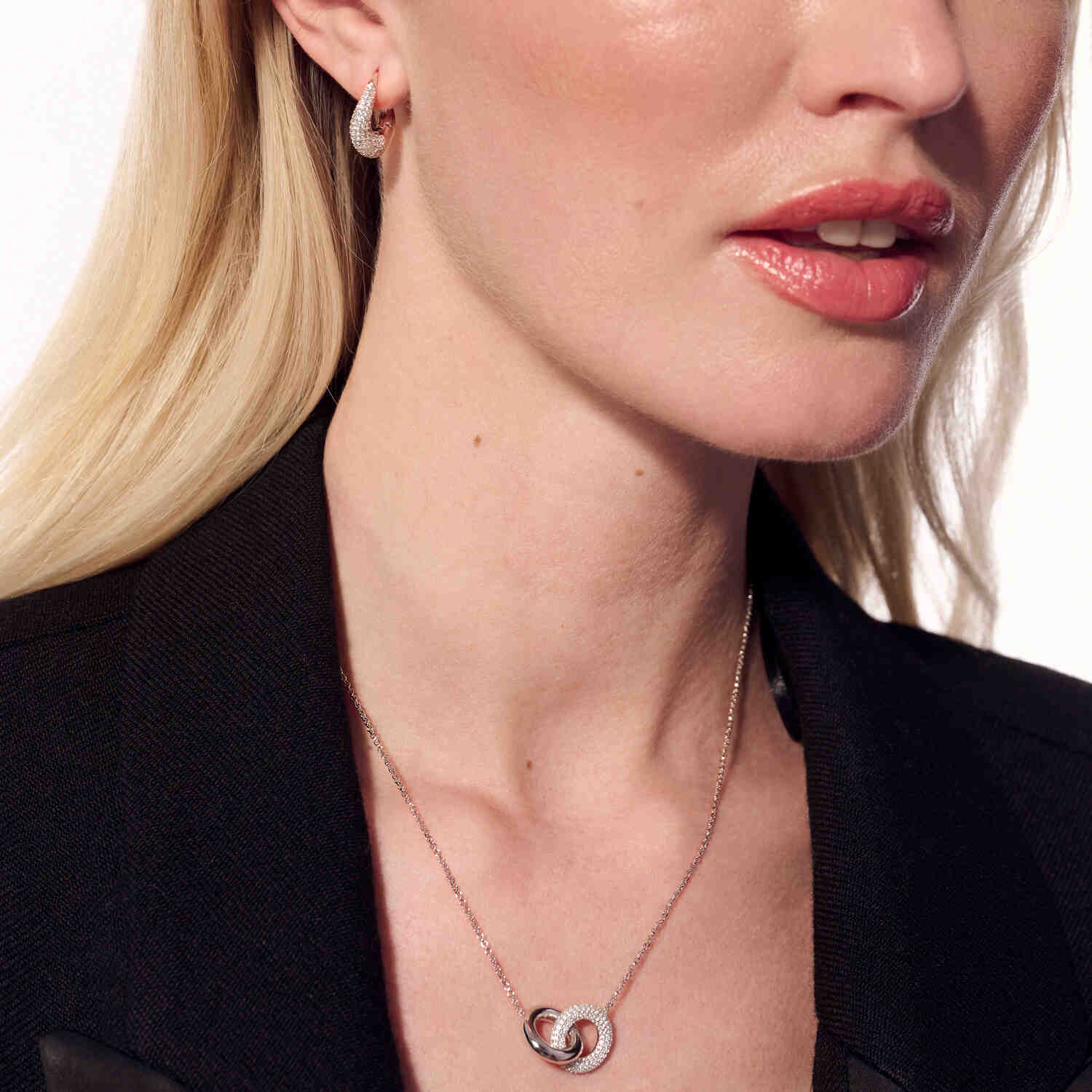 Splecione Blaskiem: Naszyjnik Carrara Due Piccolo, Vivagem Selection