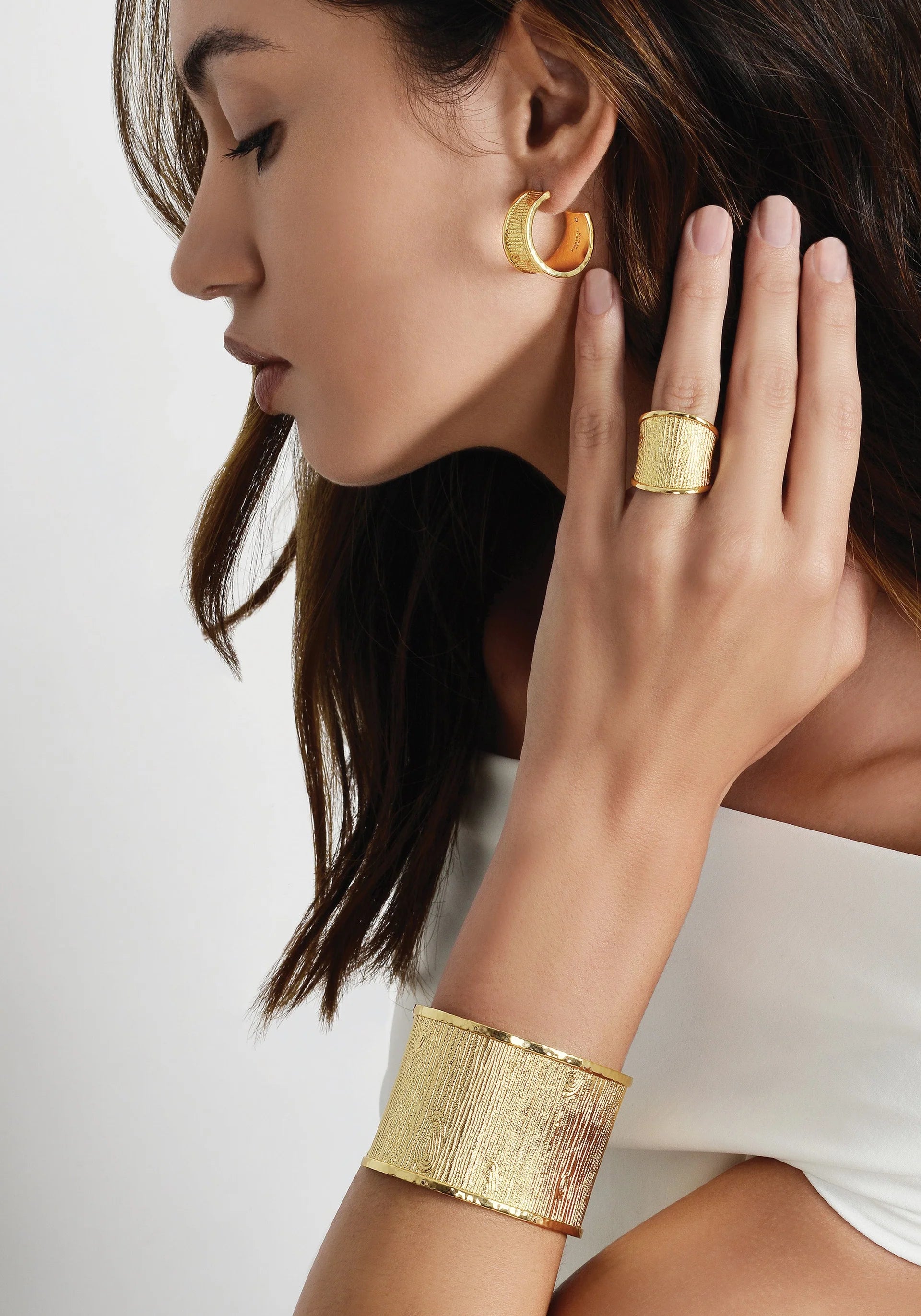 Pozłacana Sztywna Bransoleta Otwarta Kora Drzewa - VIVAGEM.PL