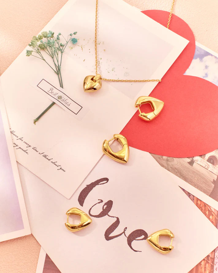 Złote Kolczyki Tarcze Huggie Trailblazer | Srebro 925 Pozłacane | Vivagem