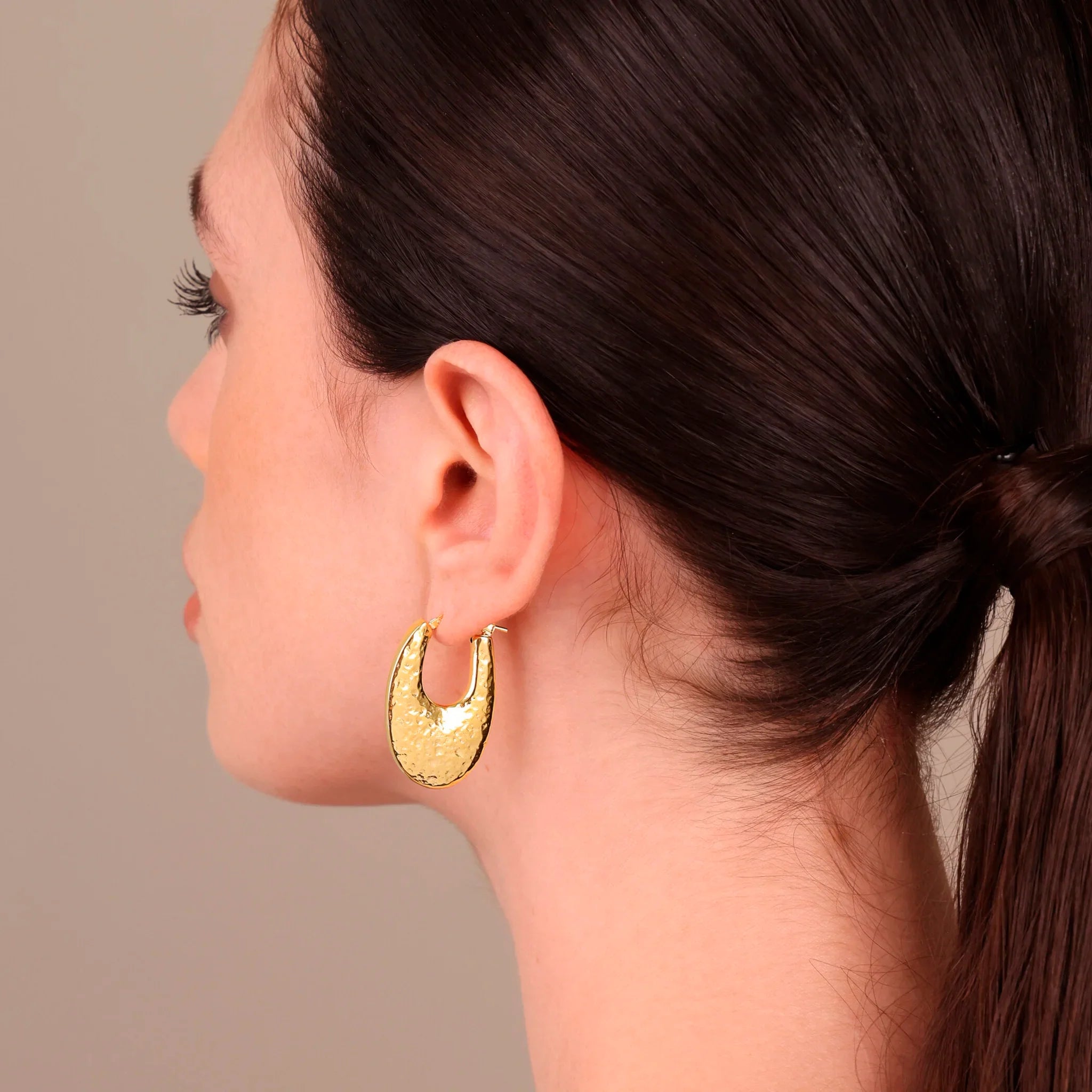 Kolczyki koła owalne pozłacane młotkowane