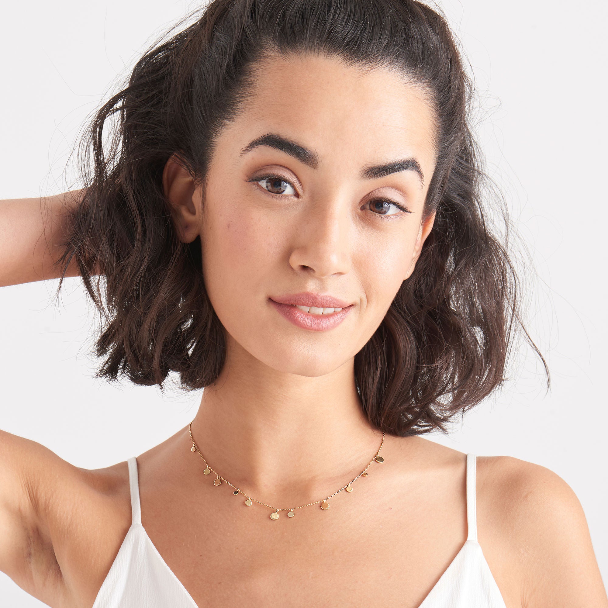 Złoty Naszyjnik Ania Haie Geometryczne Drobne Dyski na modelce