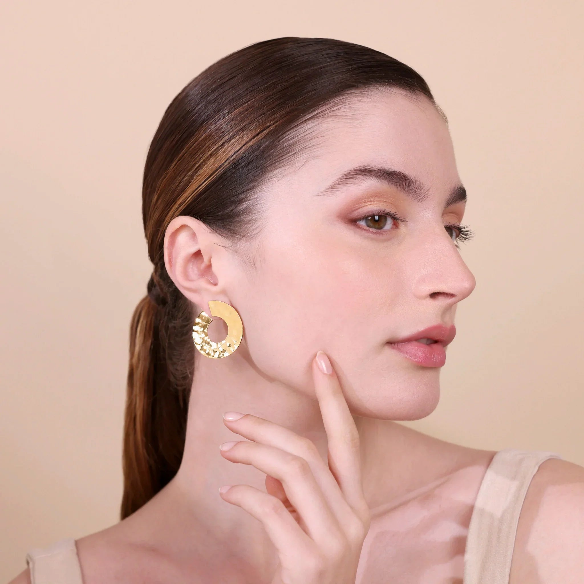 Zestaw Kolczyków Duo Młotkowane: Serca i Owale | Żółte Złoto Hipoalergiczne | Vivagem